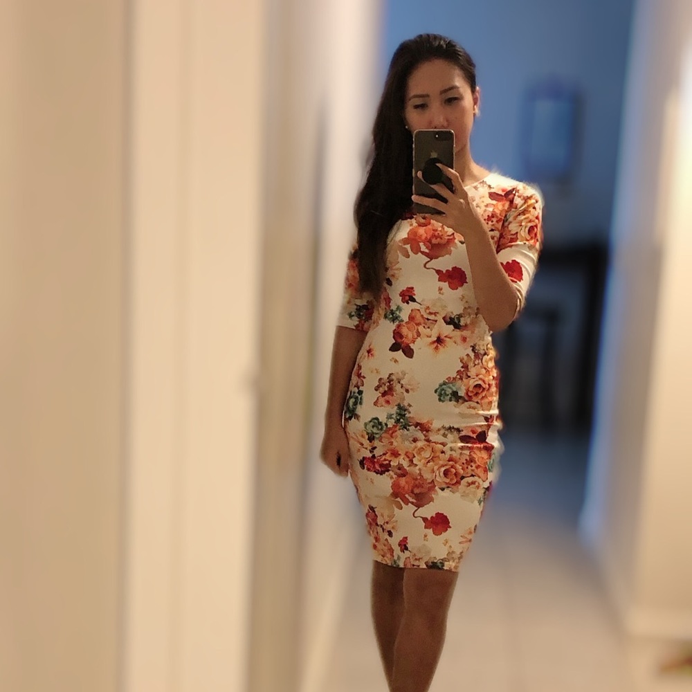Flower pattern Shift Dress - Picture 2 of 7